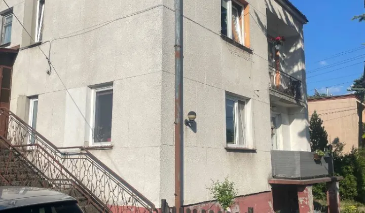 dom wolnostojący, 6 pokoi Sulejówek