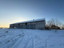 Nieruchomość komercyjna Pustki