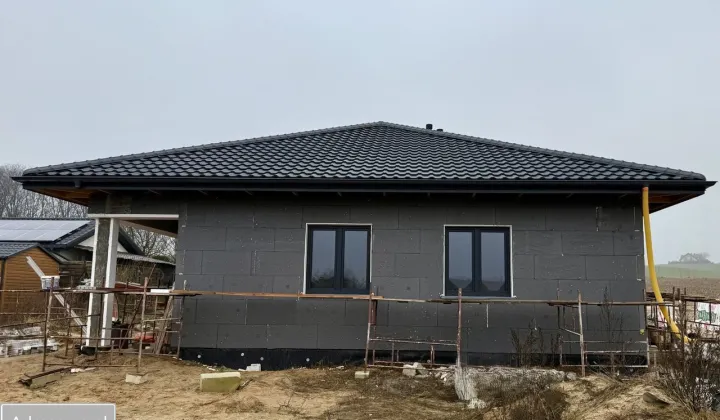 dom wolnostojący, 4 pokoje Brodnica, ul. Północna