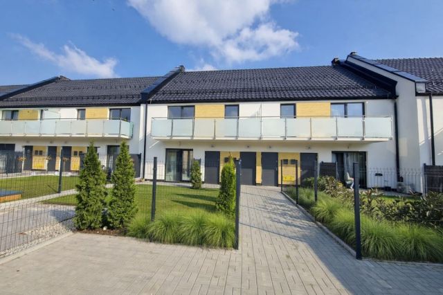 Mieszkanie 3-pokojowe Jelenia Góra Zabobrze, ul. Witolda Lutosławskiego. Zdjęcie 1