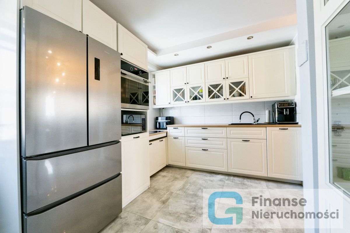 Mieszkanie 2-pokojowe Skierniewice, ul. kpt. Mieczysława Hali. Zdjęcie 3