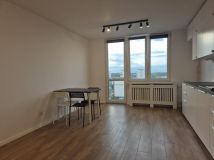 Mieszkanie 3-pokojowe Warszawa Targówek, ul. Wacława Tokarza. Zdjęcie 1