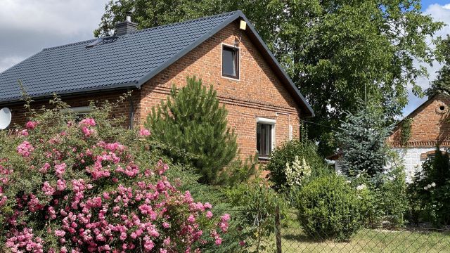 dom wolnostojący, 3 pokoje Odletajka. Zdjęcie 1