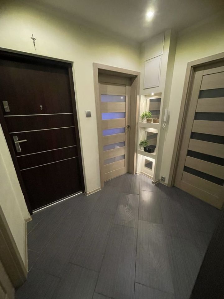 Mieszkanie 3-pokojowe Piotrków Trybunalski, ul. 9 Maja. Zdjęcie 2