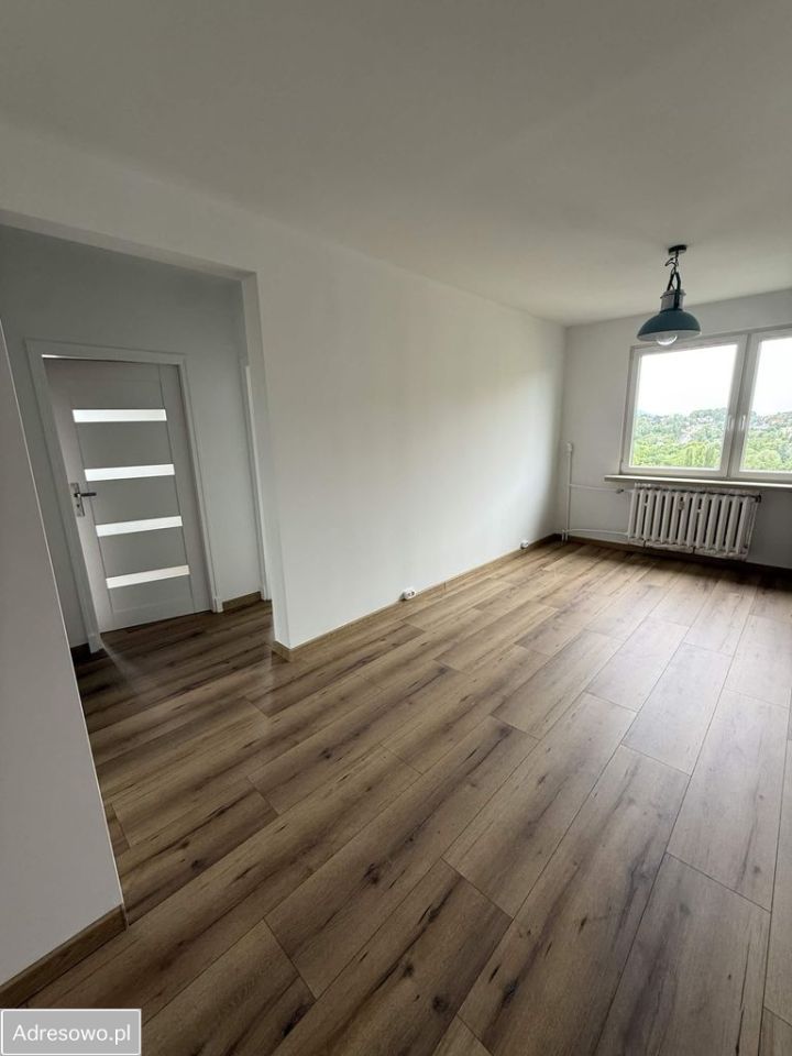 Mieszkanie 3-pokojowe Bielsko-Biała, ul. Poprzeczna. Zdjęcie 8