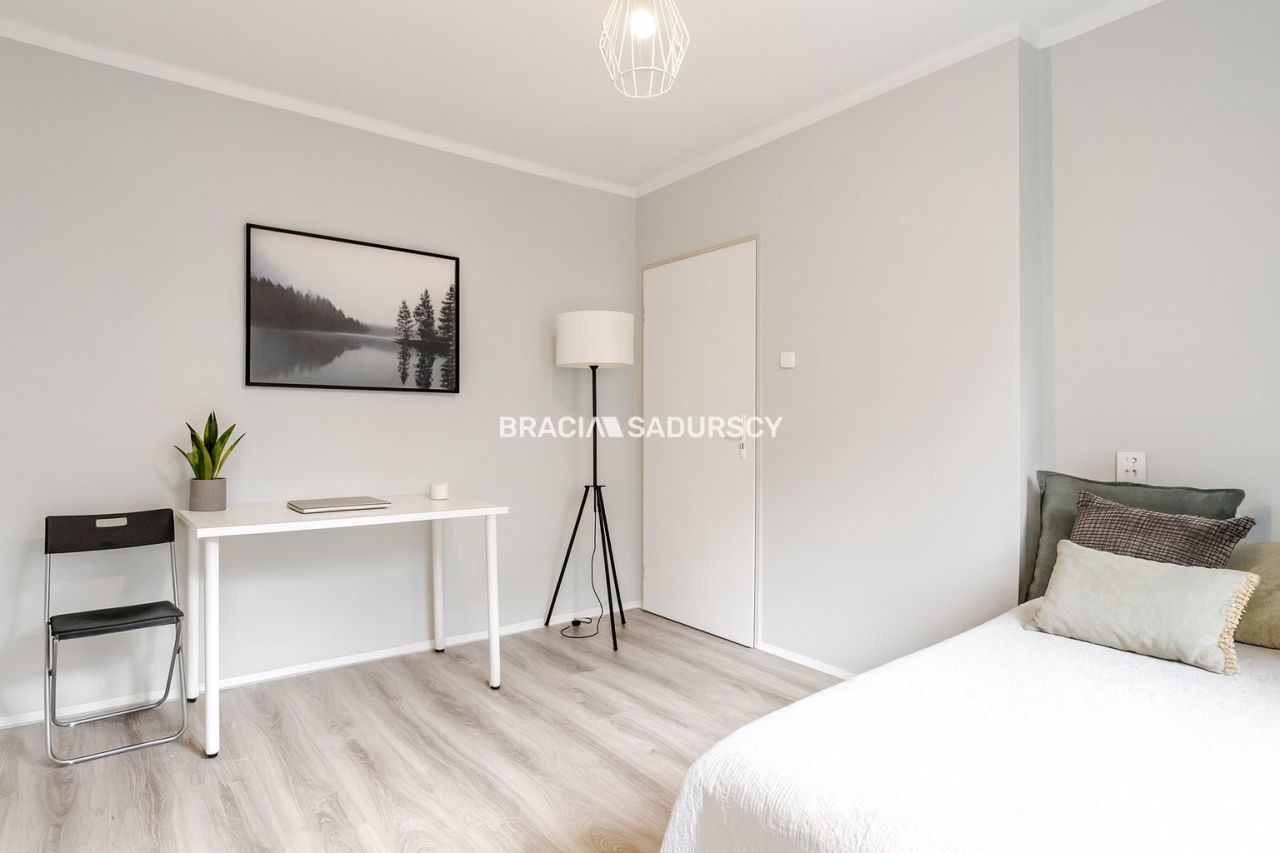 Mieszkanie 1-pokojowe Kraków Krowodrza, ul. Kazimierza Wielkiego. Zdjęcie 3