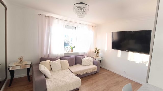 Mieszkanie 3-pokojowe Gorzów Wielkopolski Piaski. Zdjęcie 1