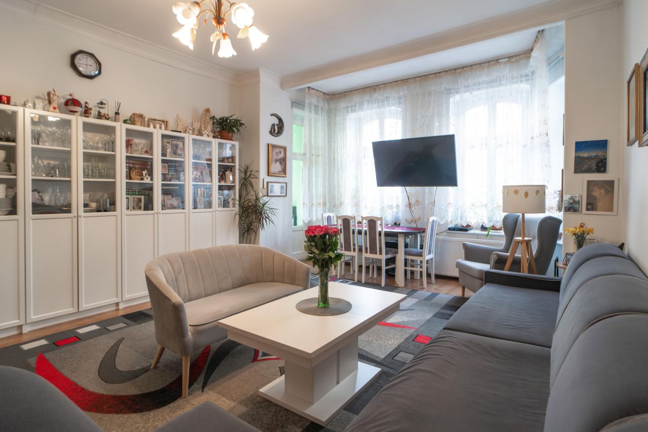 Mieszkanie 4-pokojowe Słupsk Centrum, ul. Stanisława Wyspiańskiego. Zdjęcie 1