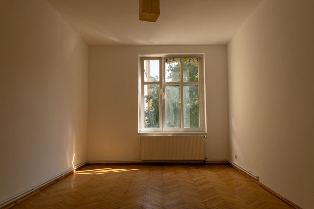 Mieszkanie 3-pokojowe Legnica Centrum, ul. Władysława Reymonta. Zdjęcie 1