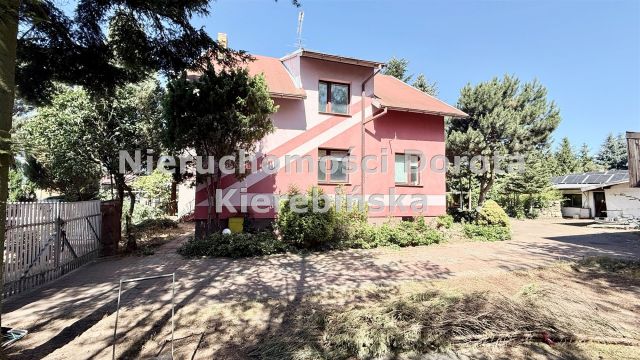 dom wolnostojący, 9 pokoi Ujazd. Zdjęcie 23