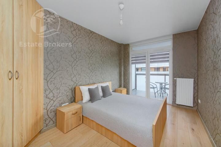 Apartment in Wrocław, Powstańców Śląskich - Widok 2