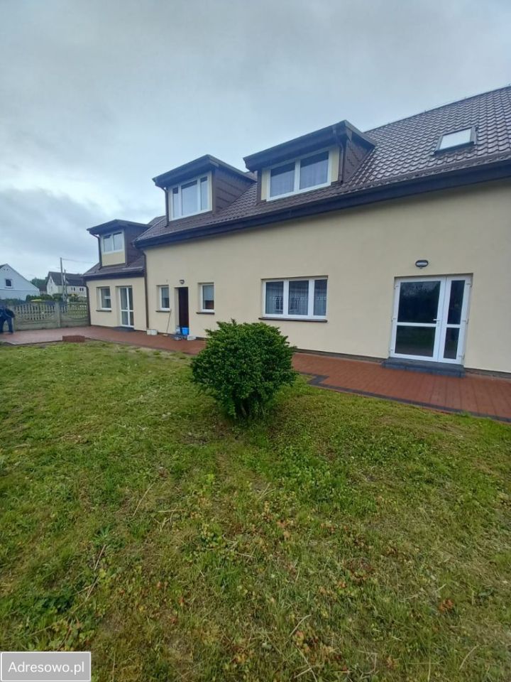 dom wolnostojący, 13 pokoi Brzezie. Zdjęcie 3