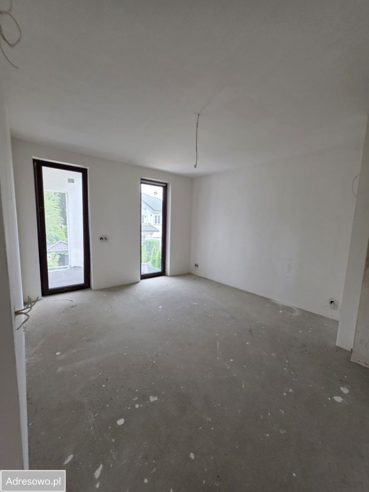 bliźniak, 6 pokoi Warszawa Wawer, ul. Mrągowska. Zdjęcie 2