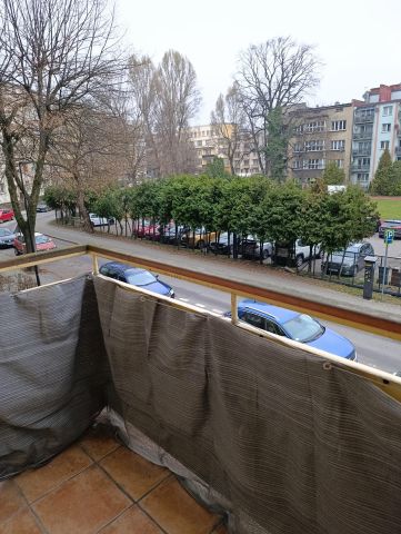 Mieszkanie 3-pokojowe Bielsko-Biała Śródmieście, ul. gen. Stefana Grota-Roweckiego. Zdjęcie 7