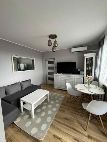 Mieszkanie 3-pokojowe Toruń. Zdjęcie 1