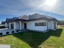 dom wolnostojący, 3 pokoje Ławy