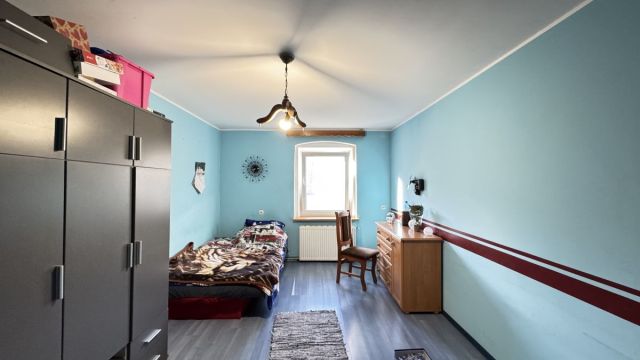 dom wolnostojący, 10 pokoi Czernica. Zdjęcie 19