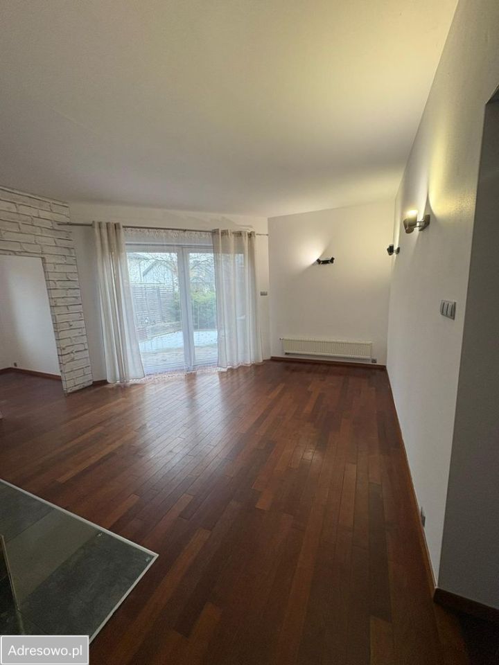 dom wolnostojący, 5 pokoi Grodzisk Mazowiecki. Zdjęcie 11