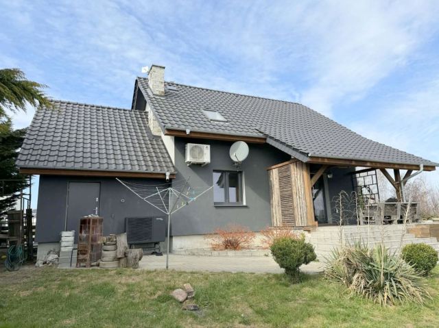 dom wolnostojący, 5 pokoi Marszew, ul. Magnoliowa. Zdjęcie 1