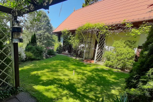 dom wolnostojący, 3 pokoje Łapalice, ul. Zamkowa. Zdjęcie 2