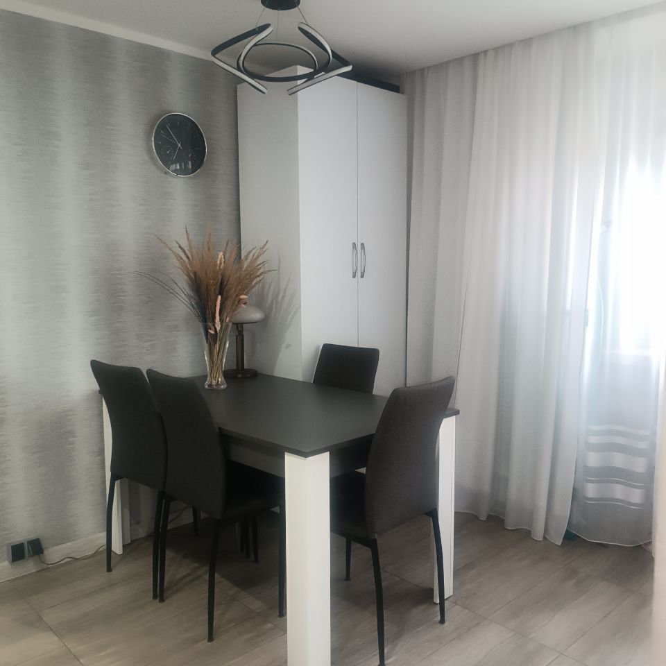Mieszkanie 3-pokojowe Skierniewice Centrum, ul. Ryszarda Kaczorowskiego. Zdjęcie 4