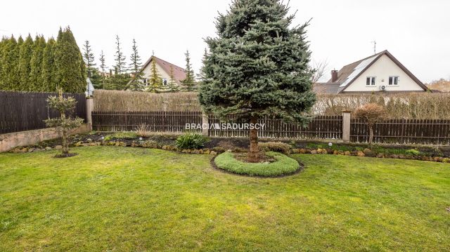 dom wolnostojący, 4 pokoje Michałowice, ul. Komora. Zdjęcie 24