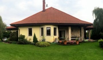 dom wolnostojący, 6 pokoi Chotomów, ul. Piękna