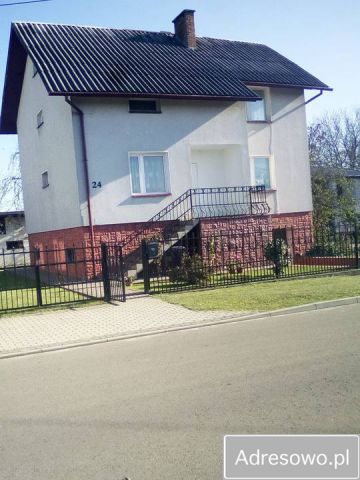 dom wolnostojący, 6 pokoi Werbkowice. Zdjęcie 1