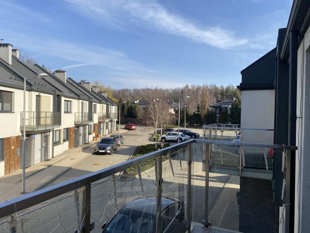 dom szeregowy, 4 pokoje Łódź Nowosolna, ul. Klementynkowa. Zdjęcie 3