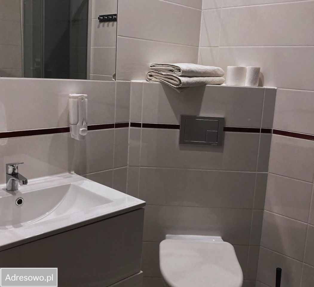 Hotel/pensjonat Tomaszów Mazowiecki, ul. Dzieci Polskich. Zdjęcie 7