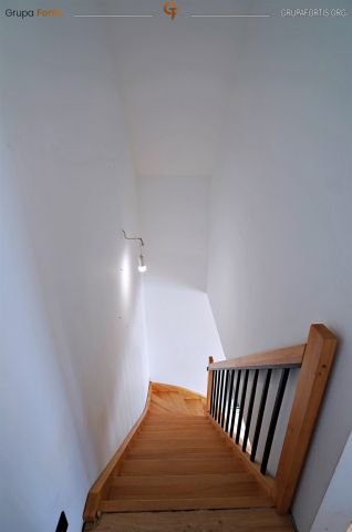 dom wolnostojący, 2 pokoje Biórków Mały. Zdjęcie 9