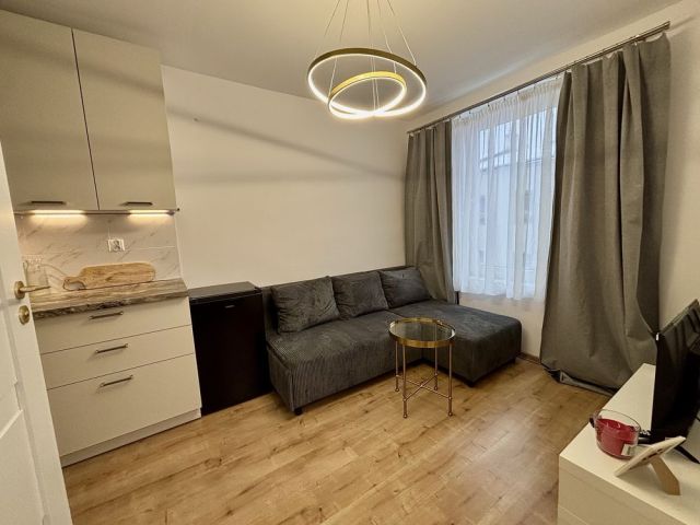 Mieszkanie 2-pokojowe Katowice Dąbrówka Mała. Zdjęcie 1