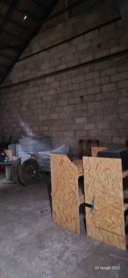 Hala/magazyn Kamionki Duże. Zdjęcie 2