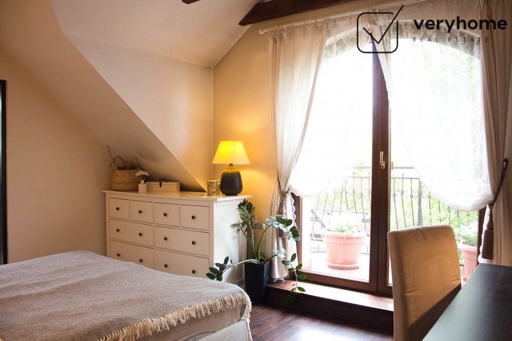 dom wolnostojący, 5 pokoi Wola Batorska. Zdjęcie 3