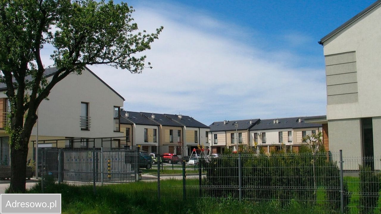 dom szeregowy, 4 pokoje Łódź Andrzejów, ul. Tadeusza Gajcego. Zdjęcie 6