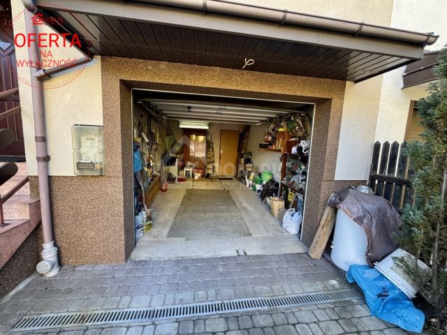 dom szeregowy, 8 pokoi Kielce. Zdjęcie 12