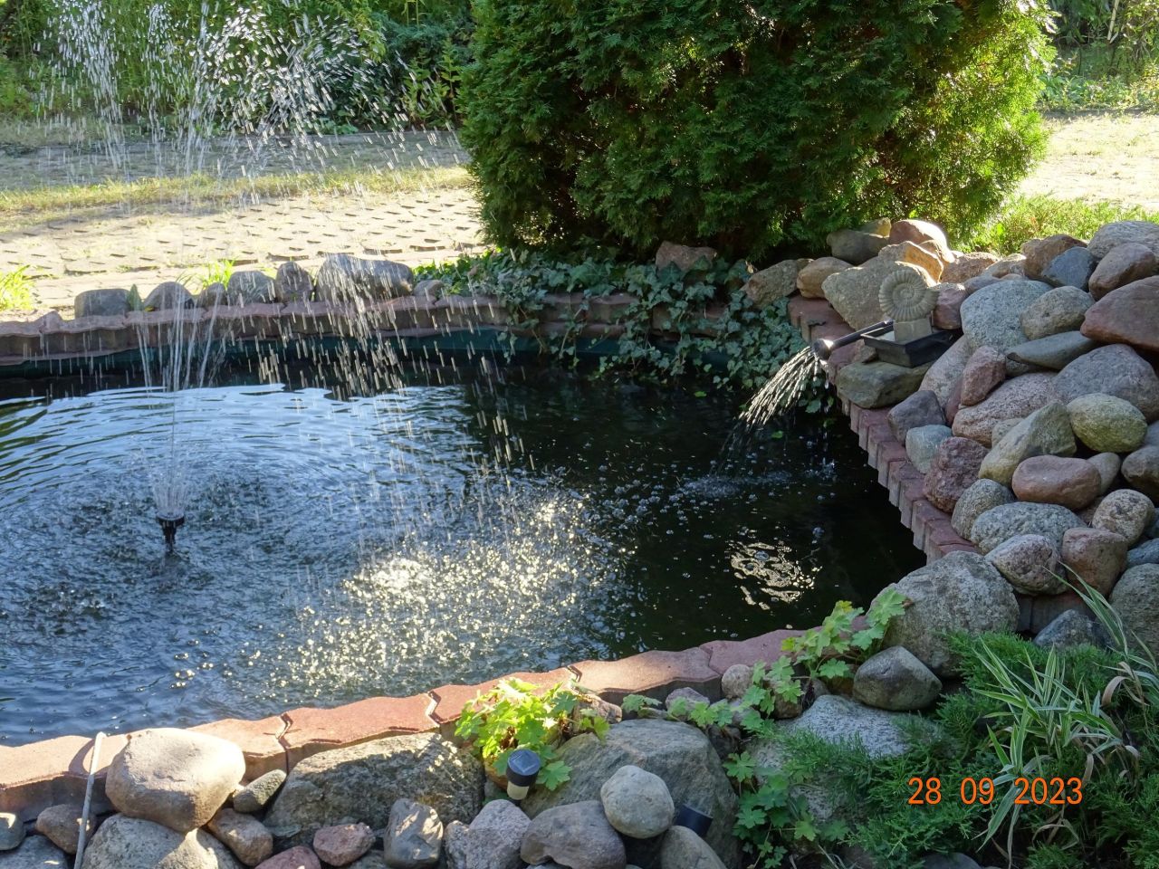 dom wolnostojący, 5 pokoi Długa Szlachecka, ul. Jana Matejki. Zdjęcie 9