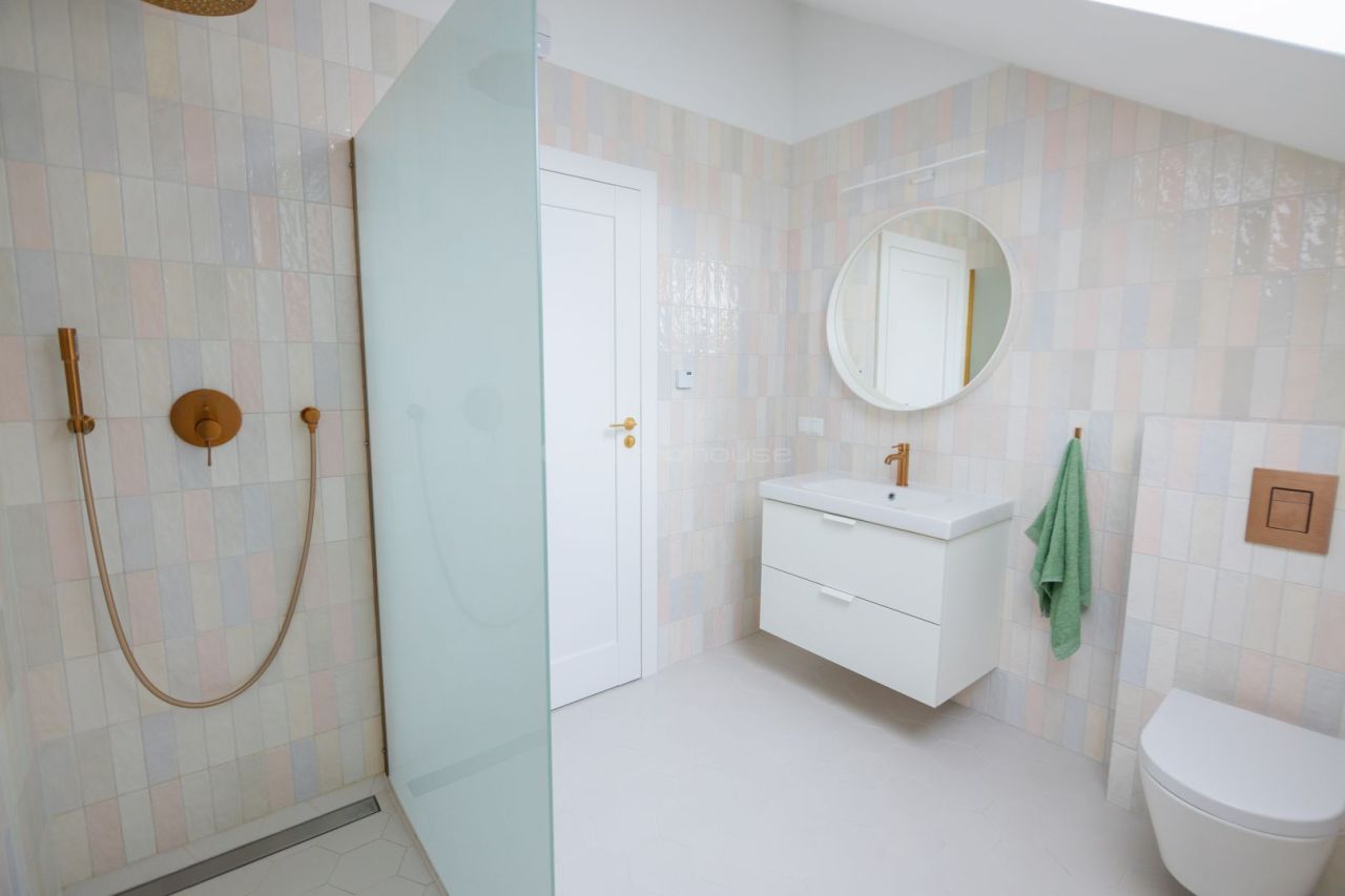 dom wolnostojący, 4 pokoje Jadwisin. Zdjęcie 17