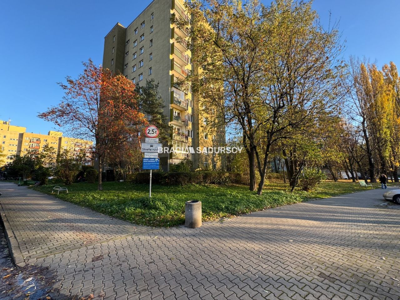 Mieszkanie 3-pokojowe Kraków Czyżyny, os. Dywizjonu 303. Zdjęcie 32