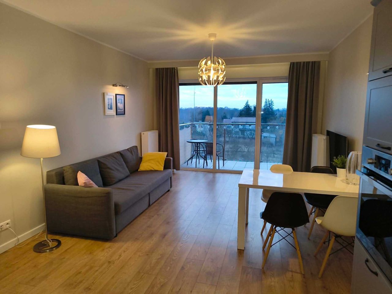 Mieszkanie 2-pokojowe Uniejów, ul. A. Asnyka. Zdjęcie 1