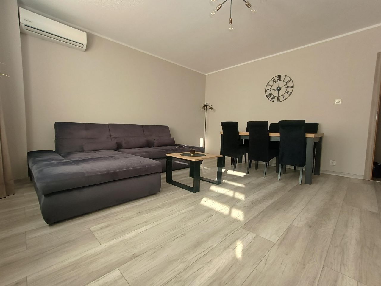 Mieszkanie 3-pokojowe Płock Międzytorze, ul. Braci Jeziorowskich. Zdjęcie 1