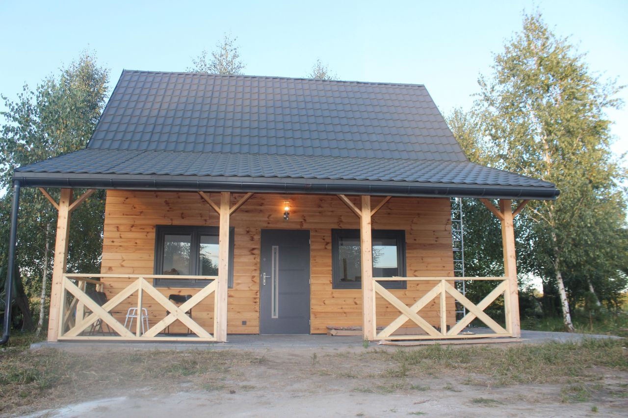 dom letniskowy, 3 pokoje Joniec-Kolonia. Zdjęcie 1