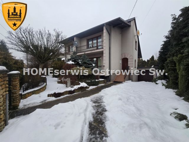 dom wolnostojący, 5 pokoi Ostrowiec Świętokrzyski Kolonia Robotnicza. Zdjęcie 1