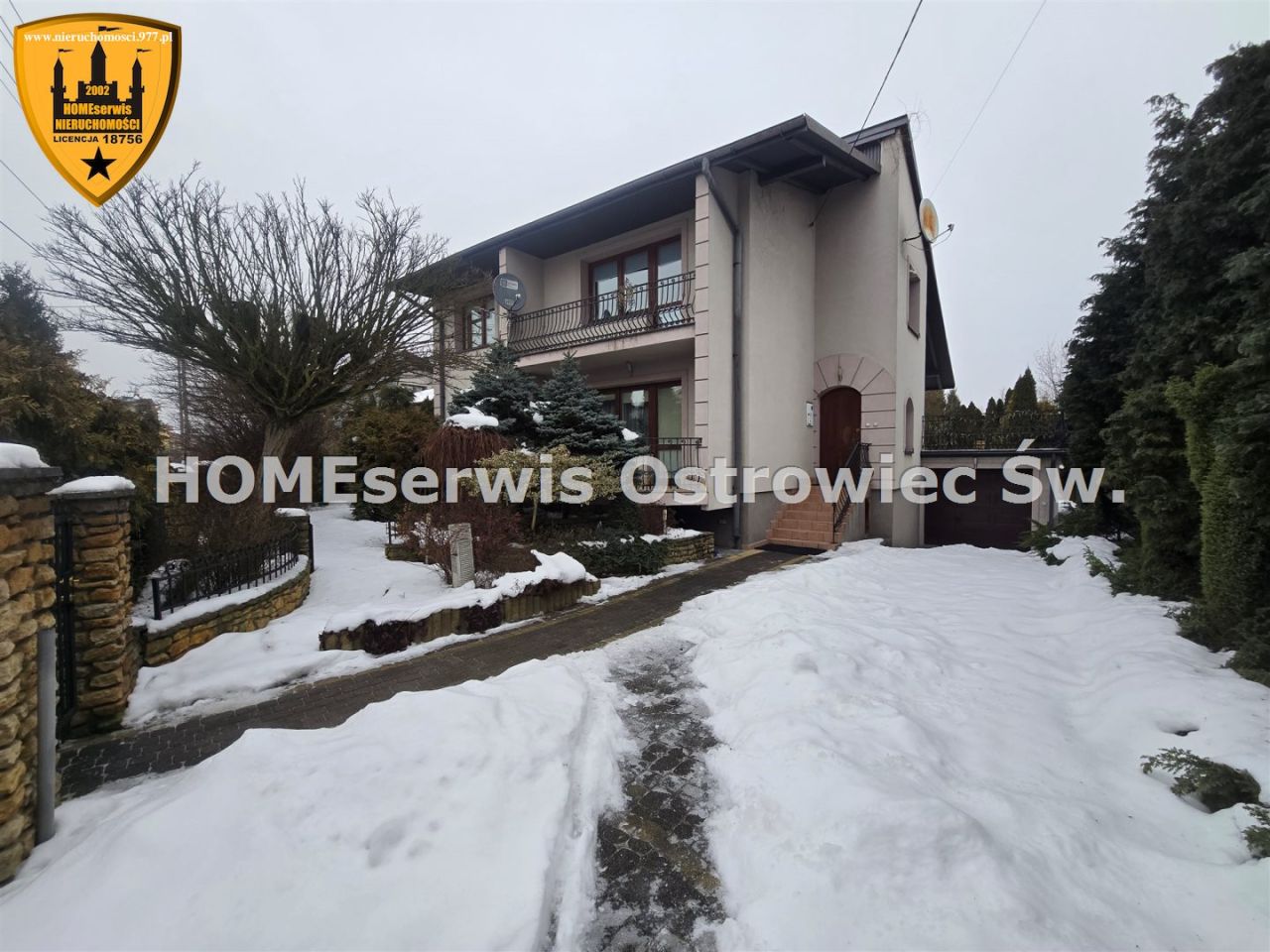 dom wolnostojący, 5 pokoi Ostrowiec Świętokrzyski Kolonia Robotnicza. Zdjęcie 1