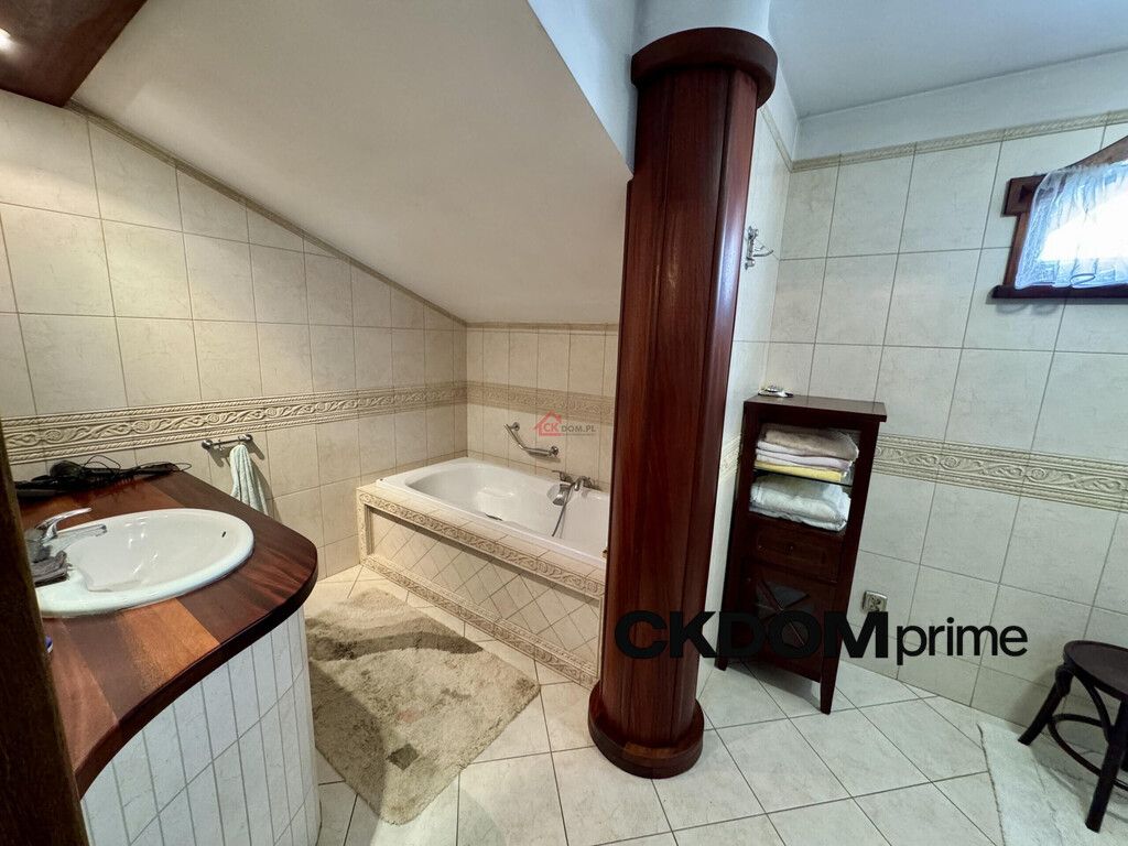 dom wolnostojący, 9 pokoi Starachowice. Zdjęcie 17