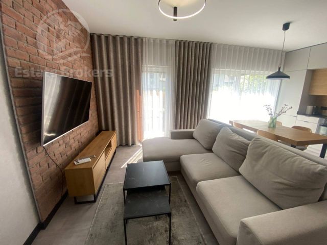 dom szeregowy, 4 pokoje Kiełczówek, ul. Parkowa. Zdjęcie 2