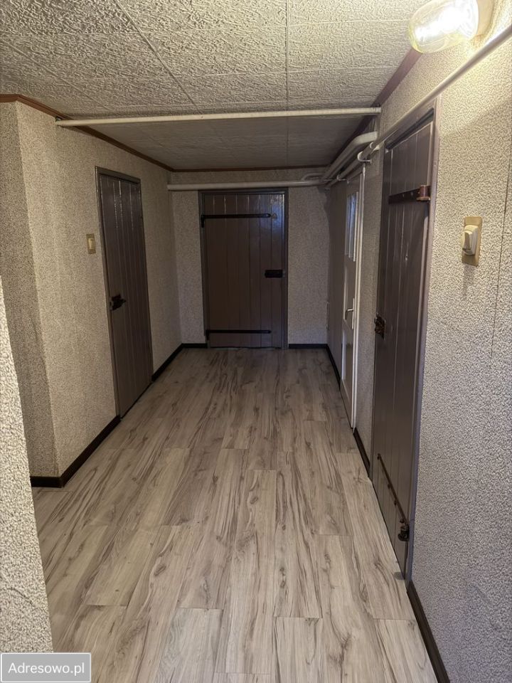 dom wolnostojący, 4 pokoje Święte. Zdjęcie 9