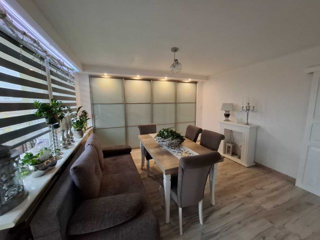 Mieszkanie 3-pokojowe Człuchów, os. gen. Władysława Sikorskiego. Zdjęcie 1