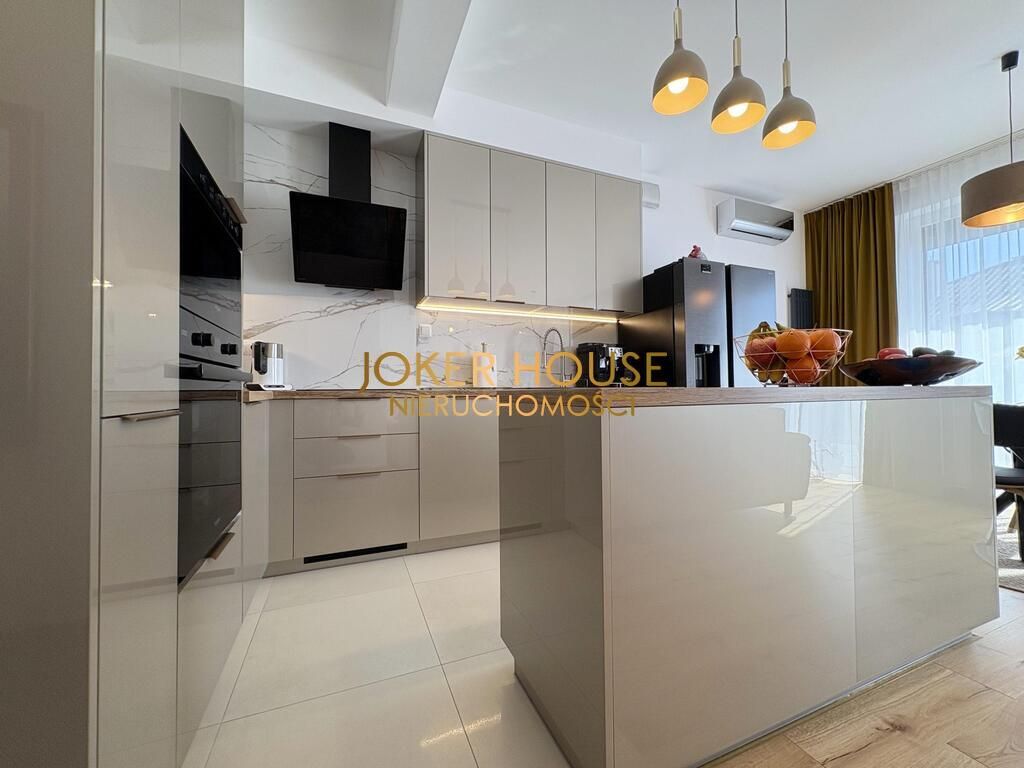 dom szeregowy, 5 pokoi Rzeszów Biała, al. gen. Władysława Sikorskiego. Zdjęcie 4