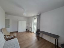 Mieszkanie 3-pokojowe Kraków Dębniki, ul. Kluczborska. Zdjęcie 2